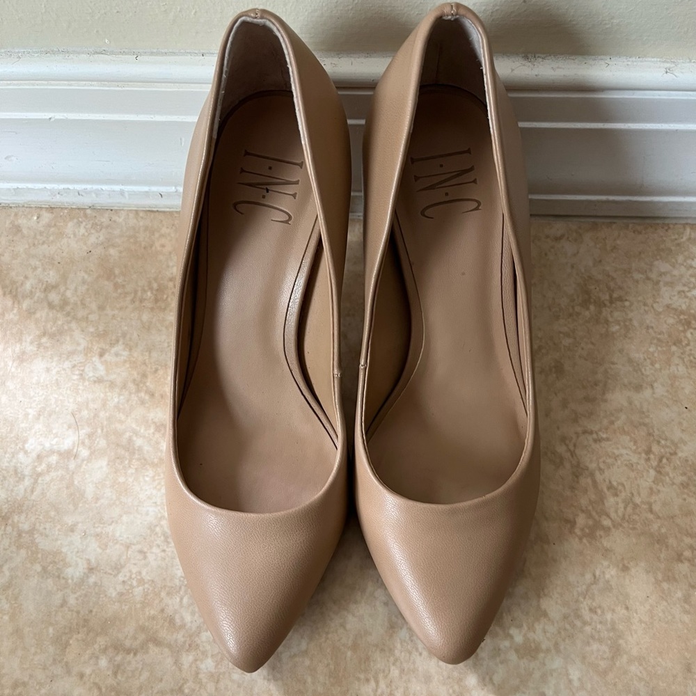 SOLD - INC “Zitah” almond toe pumps in nude